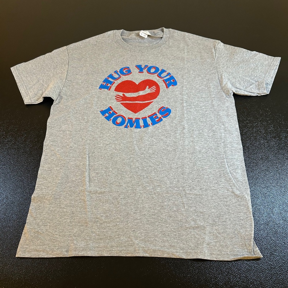 Fruit of the Loom Graphic Tee Hug Your Homies Crew Neck Casual Adult Medium NWT